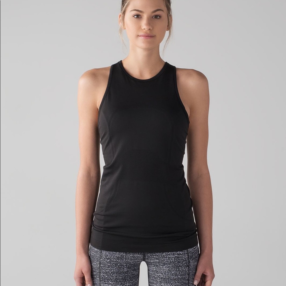 New with tags Lululemon Swiftly Tech T-Back